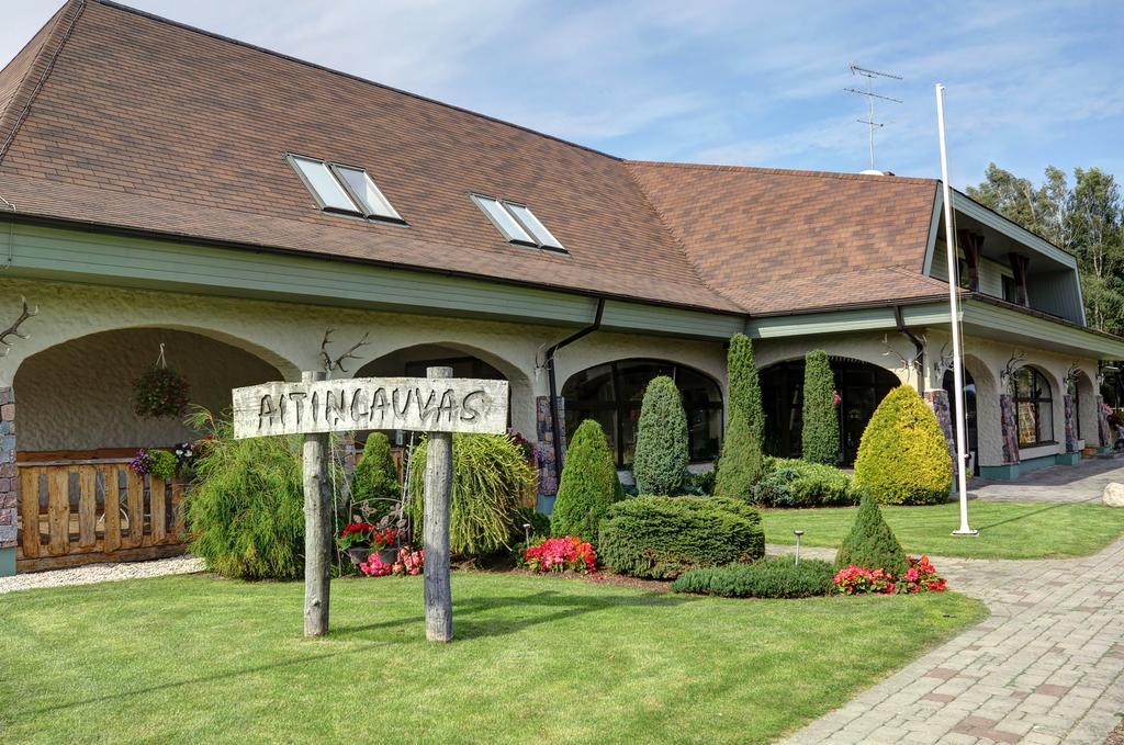 Aitinlauvas Otel Tīreļi Dış mekan fotoğraf